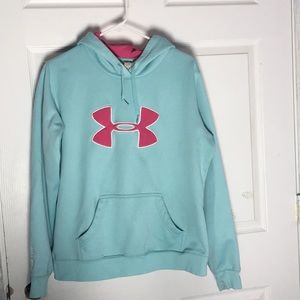 Women’s Under Armour sweatshirt